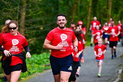 NICHS Red Dress 0572