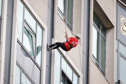 NICHS Abseil 045