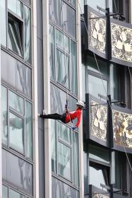 NICHS Abseil 096