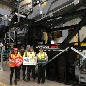 Terex Emma Mc Crudden Work Well Live Well Programme Manager at Northern Ireland Chest Heart Stroke with Terex Health Champions Chris Mullholland Joe Killen and Amanda Thompson SHEQ Officer